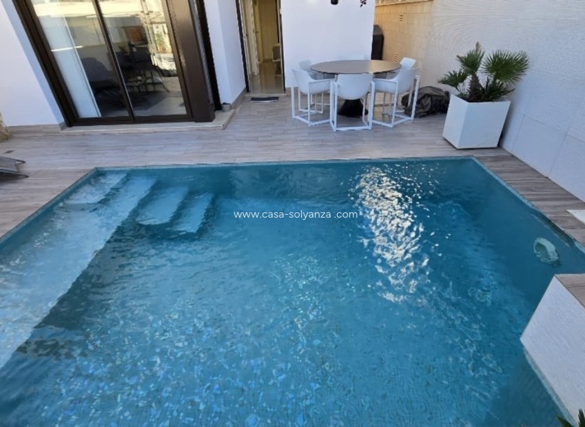 Resale - Villa - Villamartin - Costa Blanca