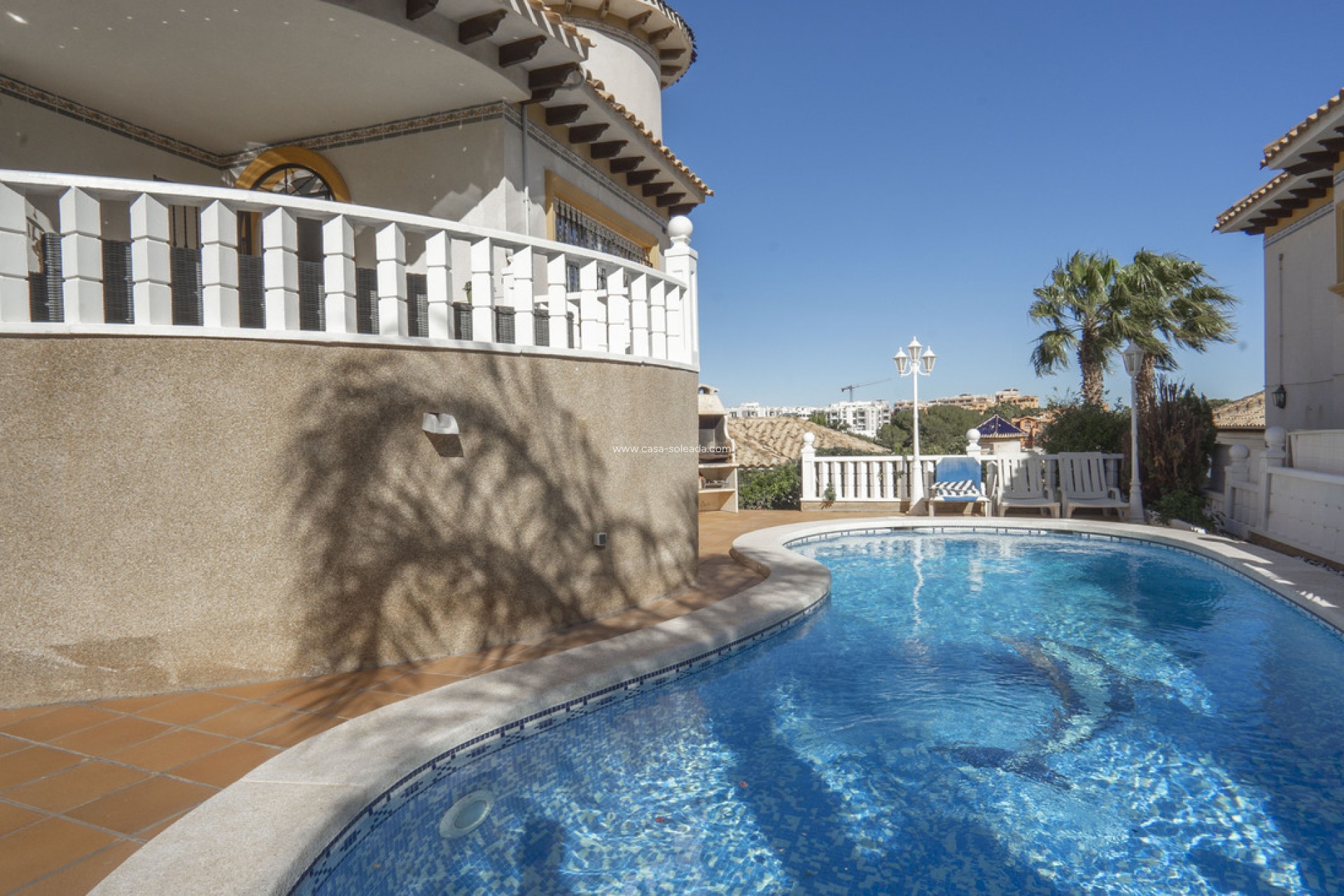 Resale - Villa - Villamartin - Costa Blanca