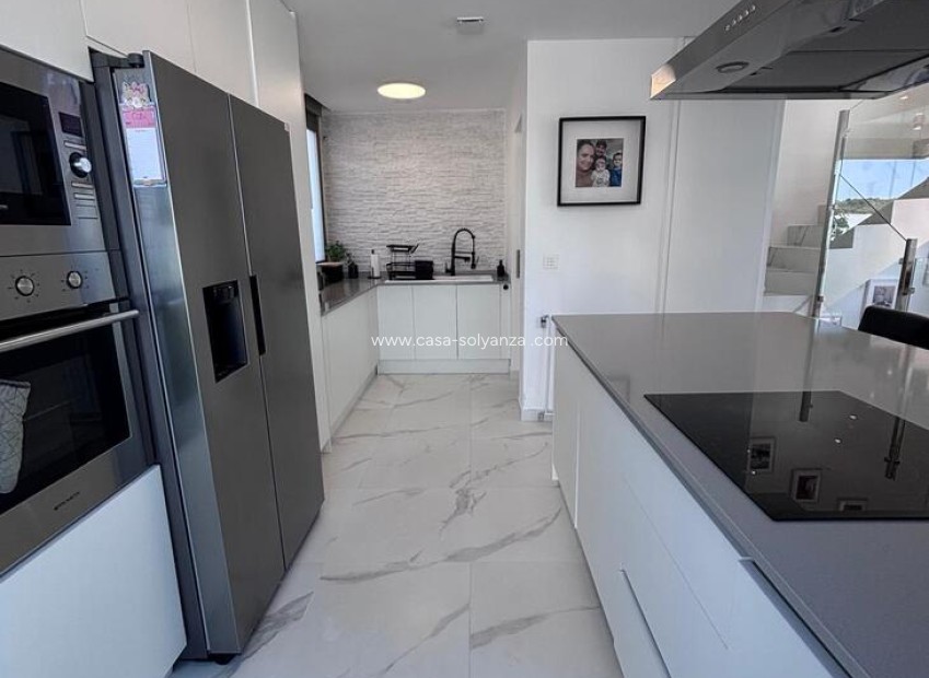 Resale - Villa - Villamartin - Costa Blanca