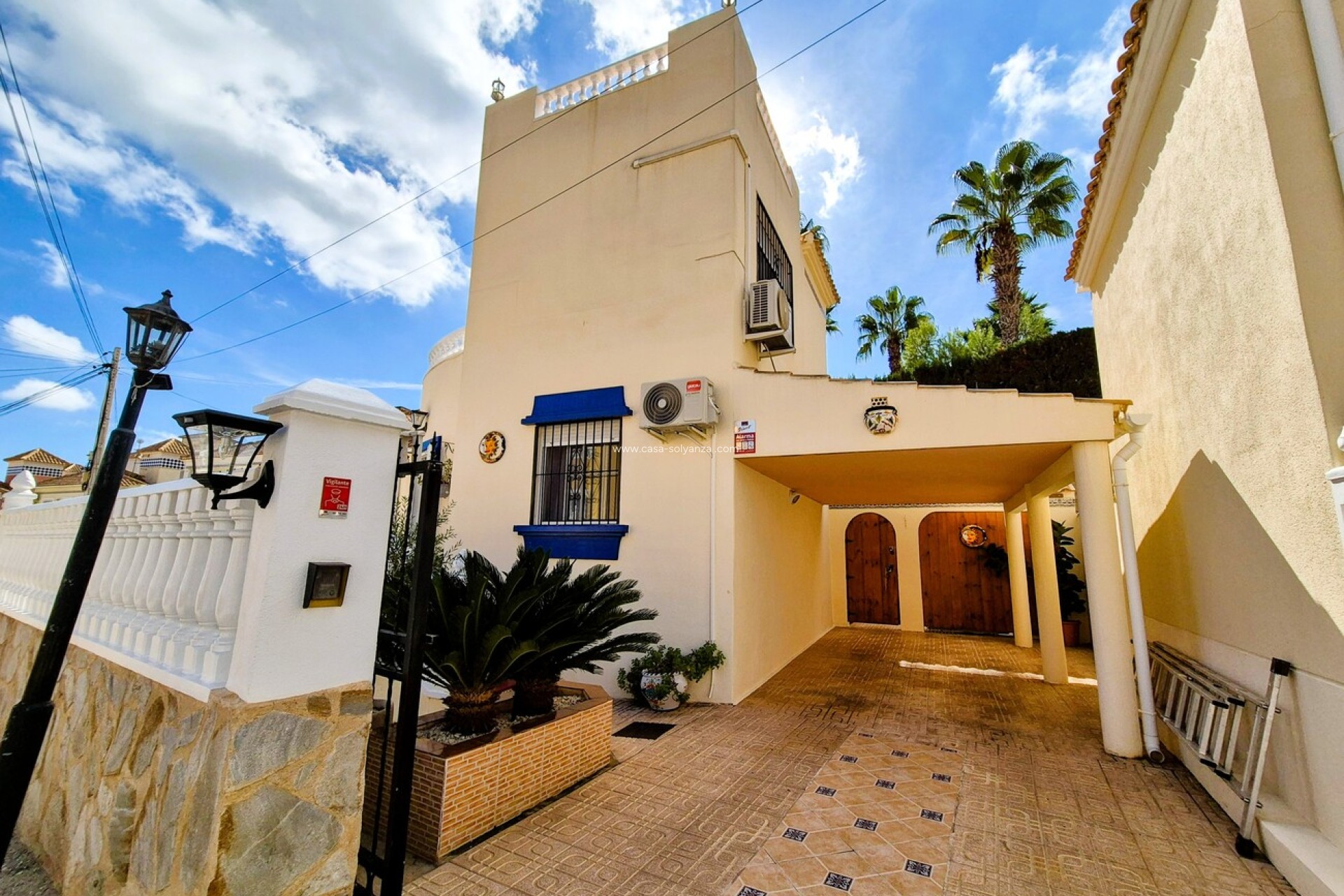 Resale - Villa - Villamartin - El Galan