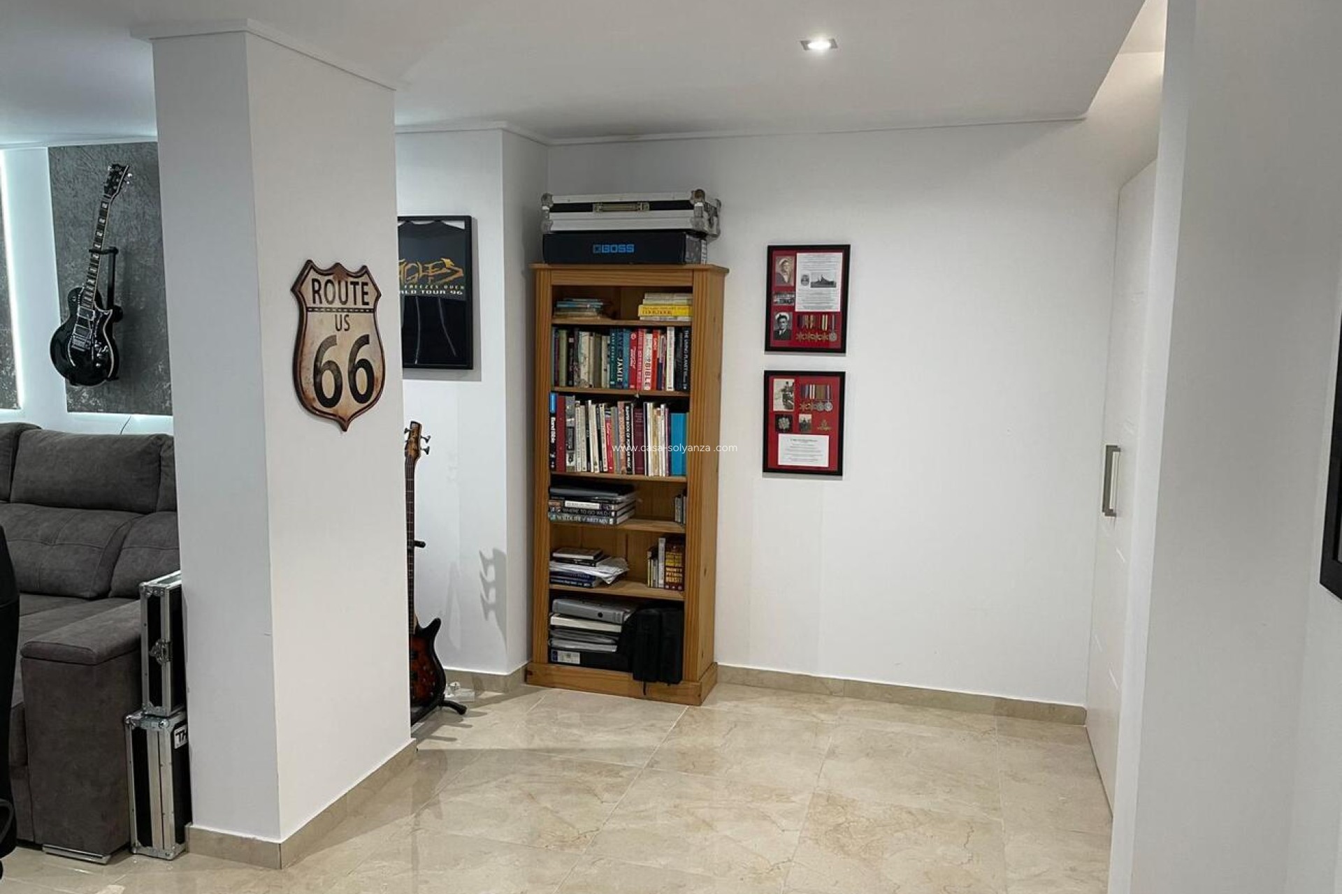 Resale - Villa - Villamartin - El Galan
