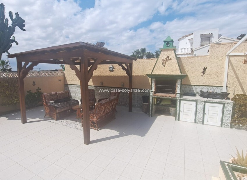 Resale - Villa - Villamartin - El Presidente