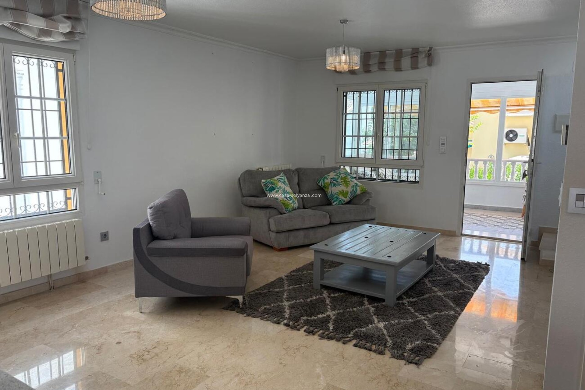 Resale - Villa - Villamartin - Los Dolses