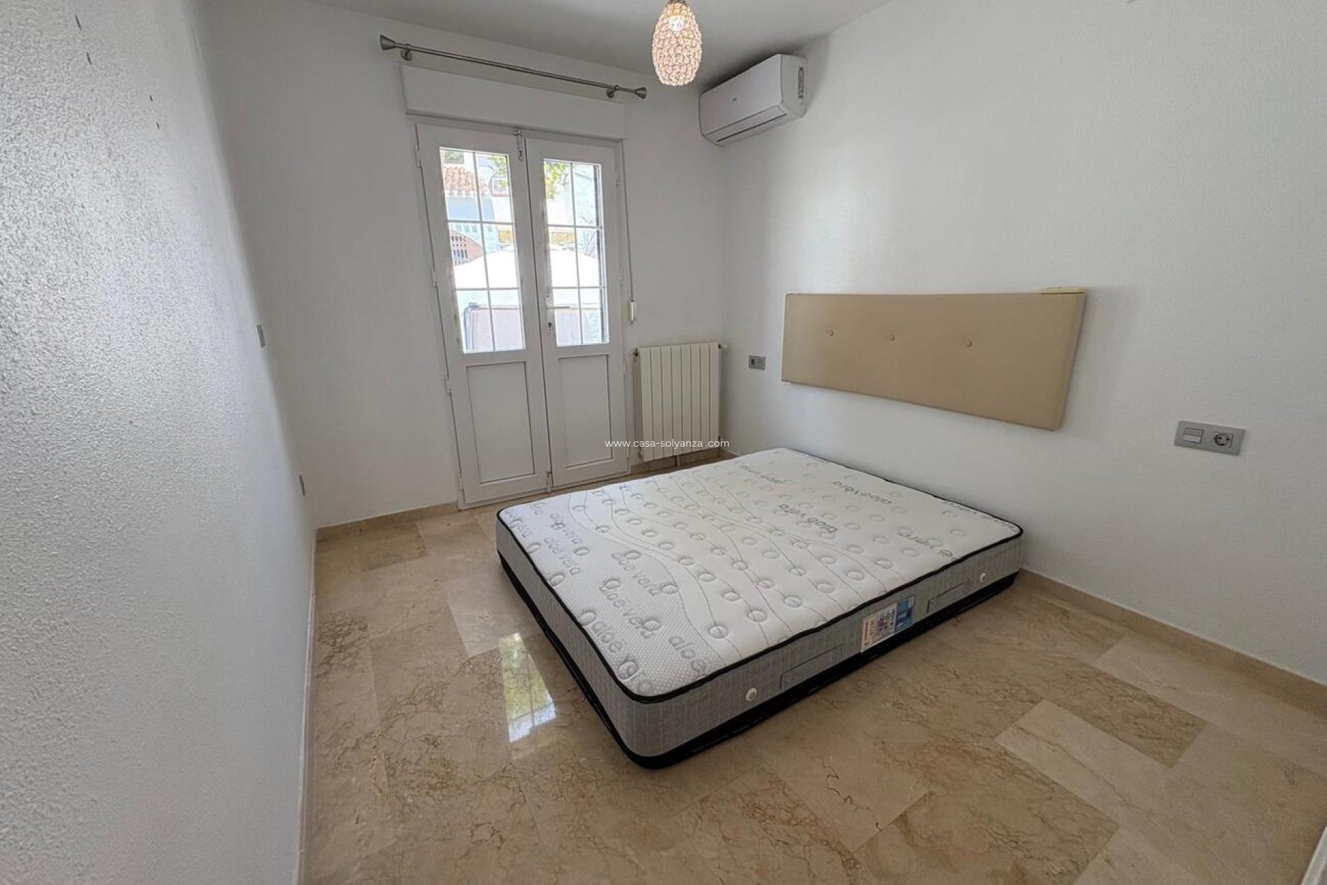 Resale - Villa - Villamartin - Los Dolses