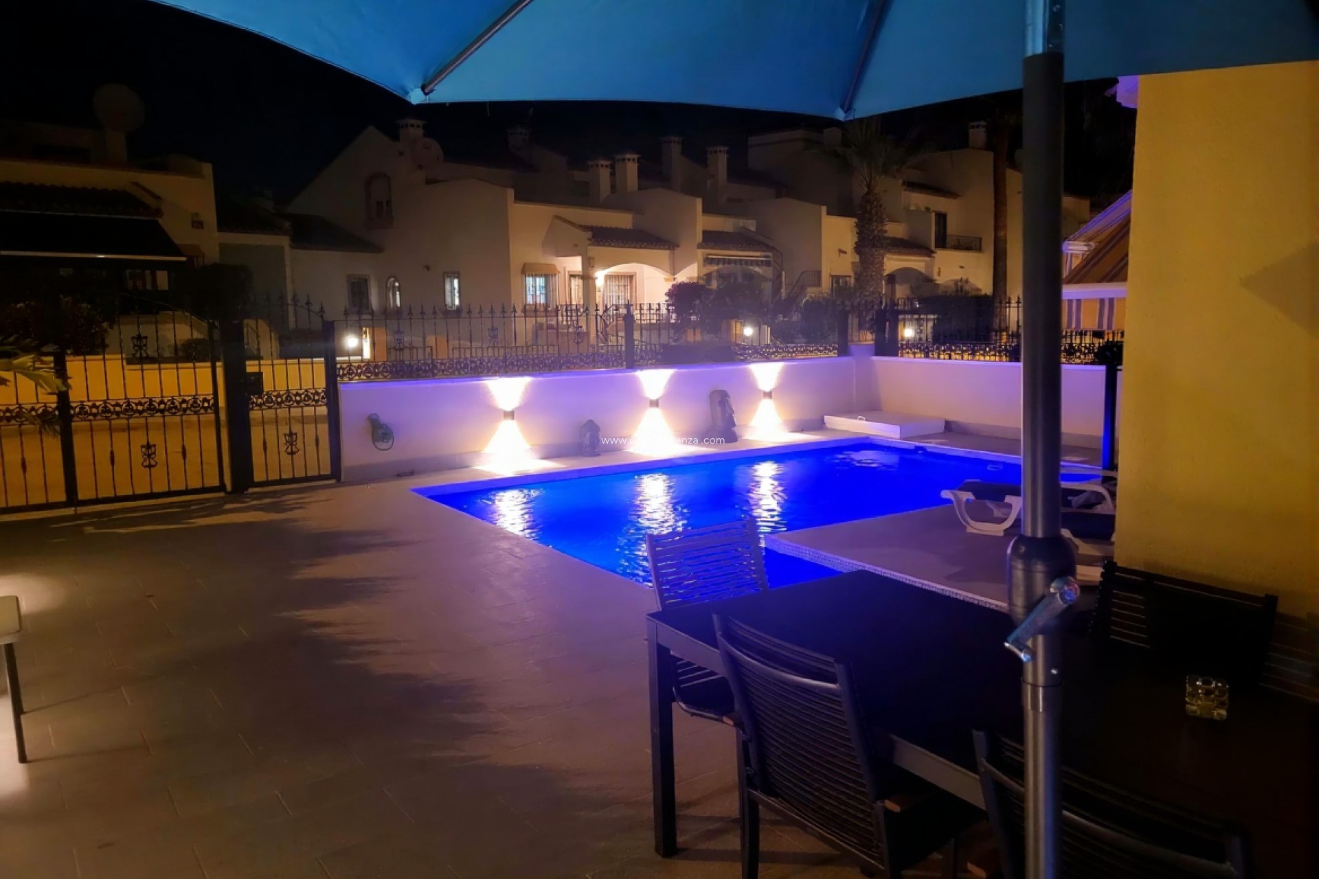 Resale - Villa - Villamartin - Los Dolses