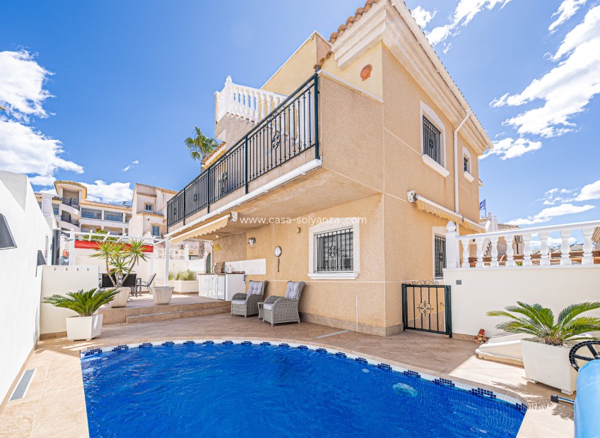 Resale - Villa - Villamartin - Montegolf