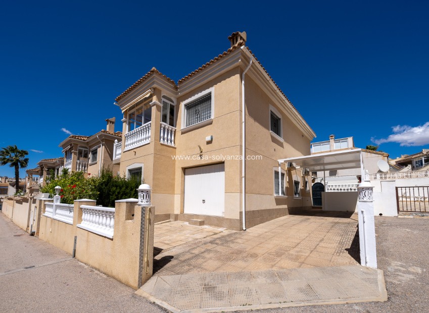 Resale - Villa - Villamartin - Montegolf