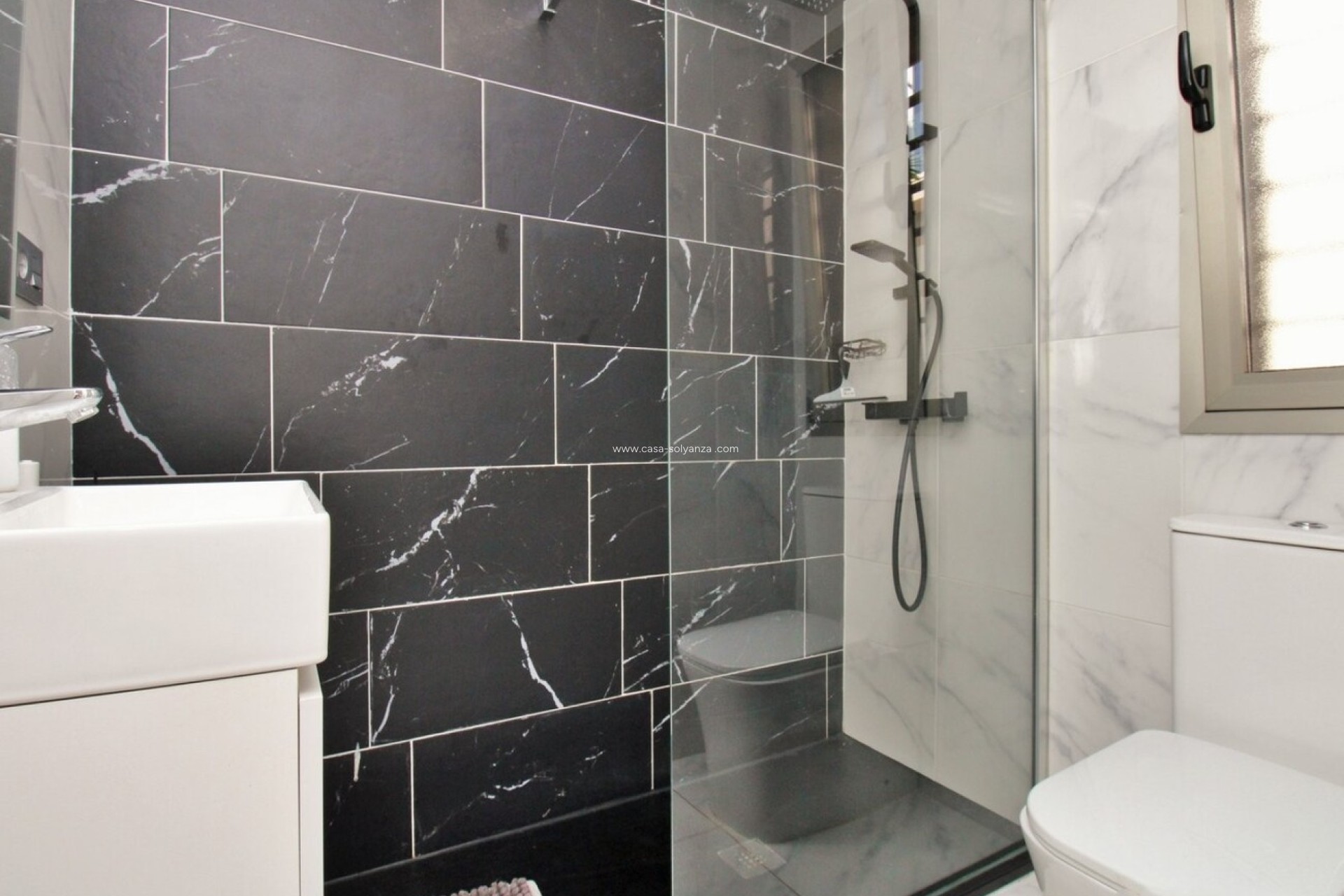 Resale - Villa - Villamartin - Pau 26