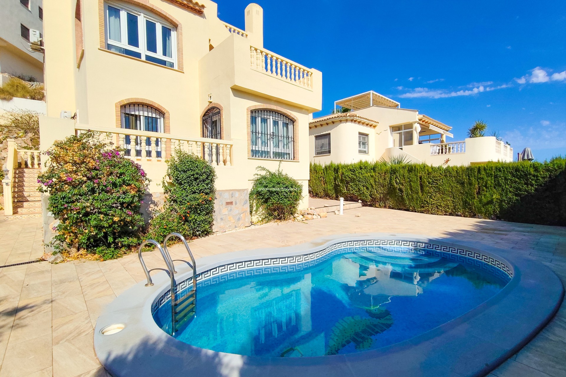 Resale - Villa - Villamartin - Villamartín