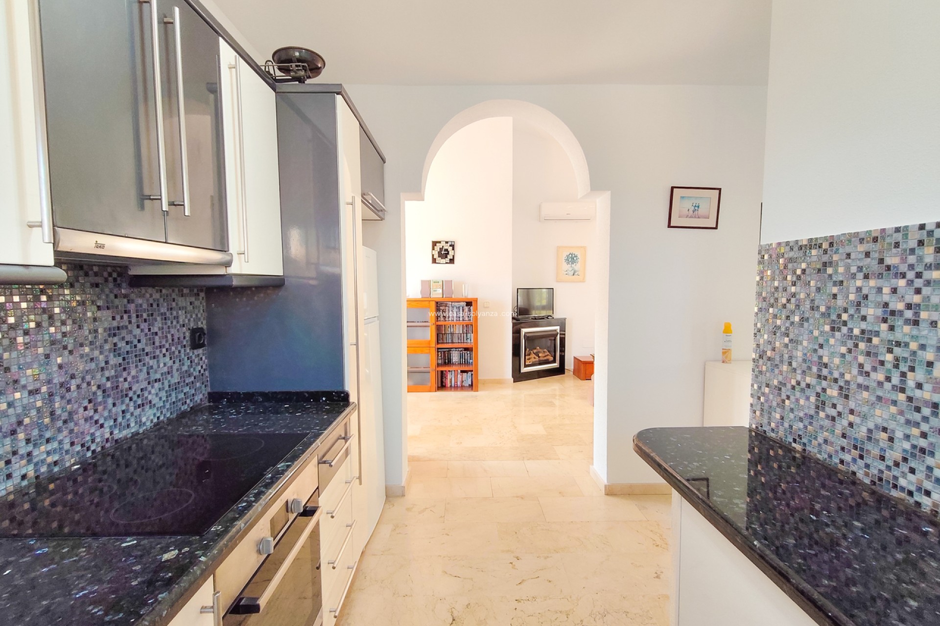 Resale - Villa - Villamartin - Villamartín