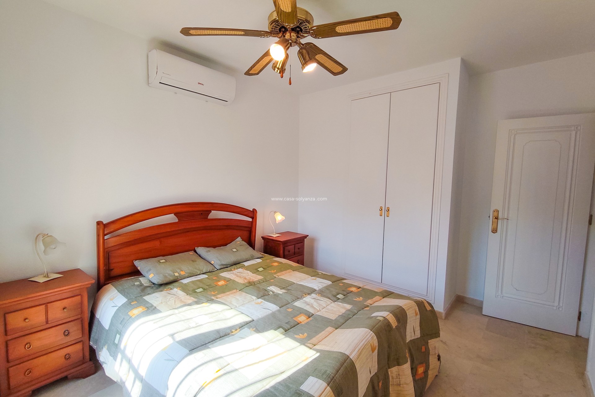 Resale - Villa - Villamartin - Villamartín