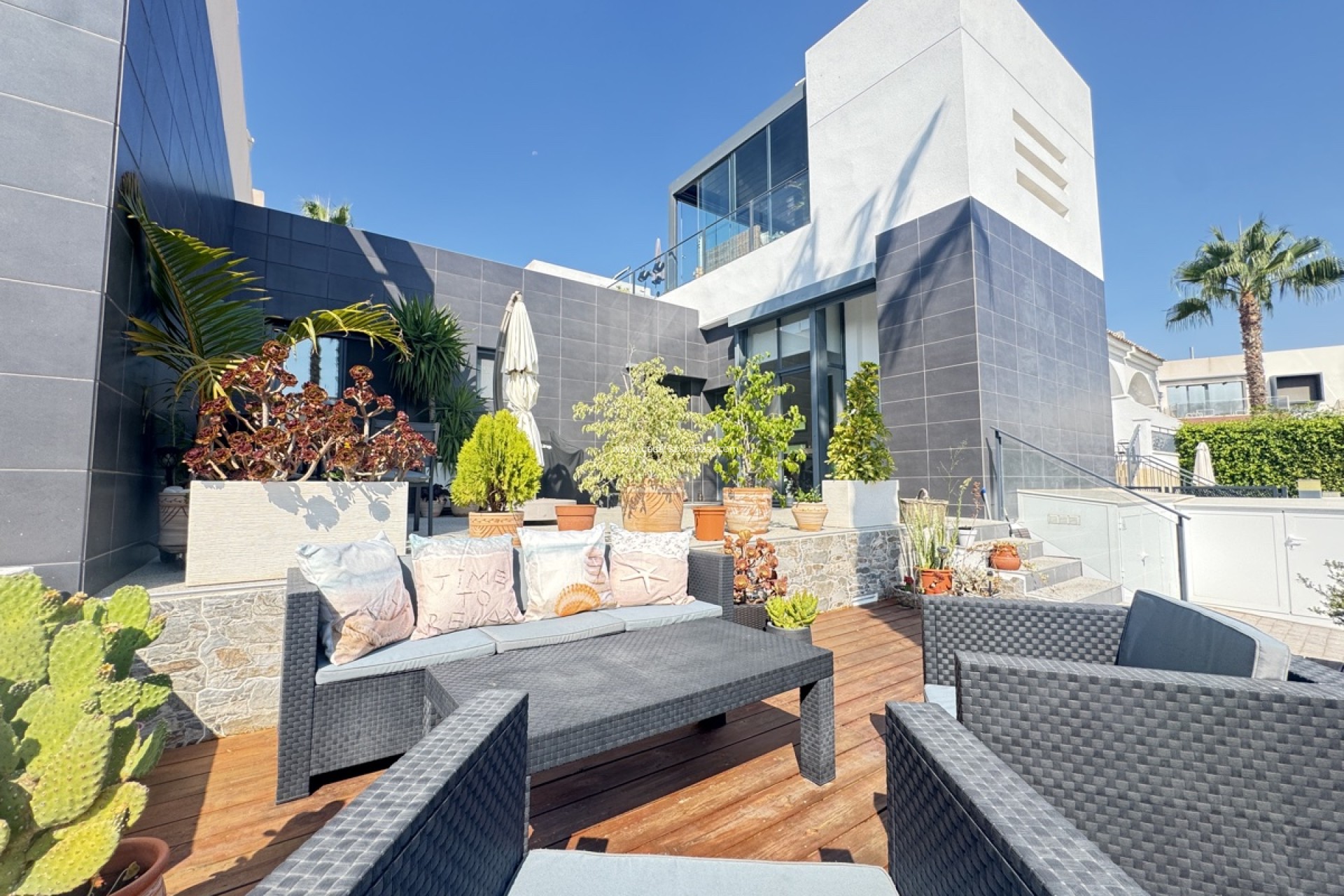 Resale - Villa - Villamartin - Villamartín