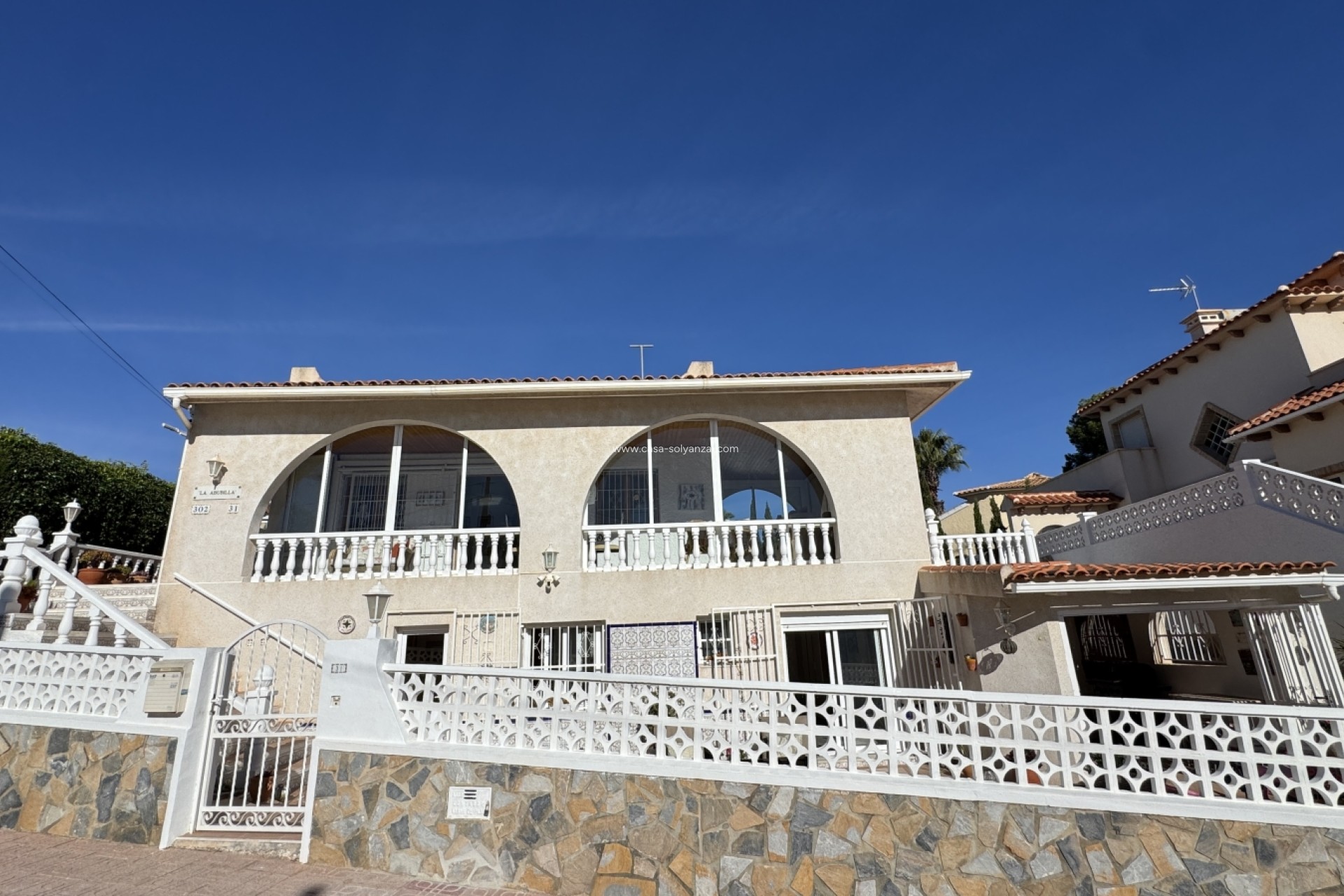 Resale - Villa - Villamartin - Villamartín