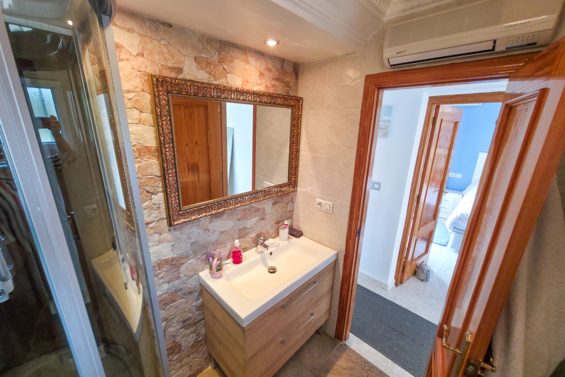 Resale - Villa - Villamartin - Villamartín