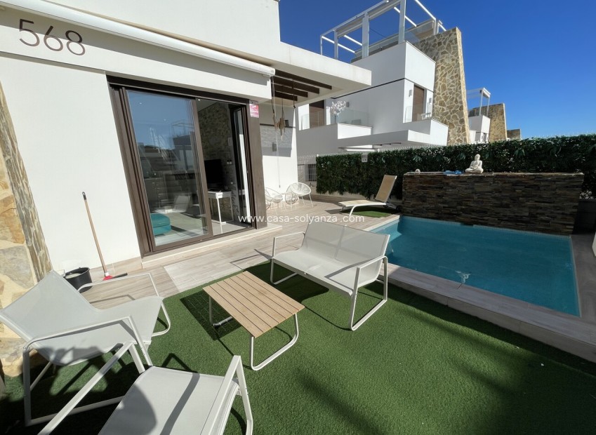 Resale - Villa - Villamartin - Villamartín