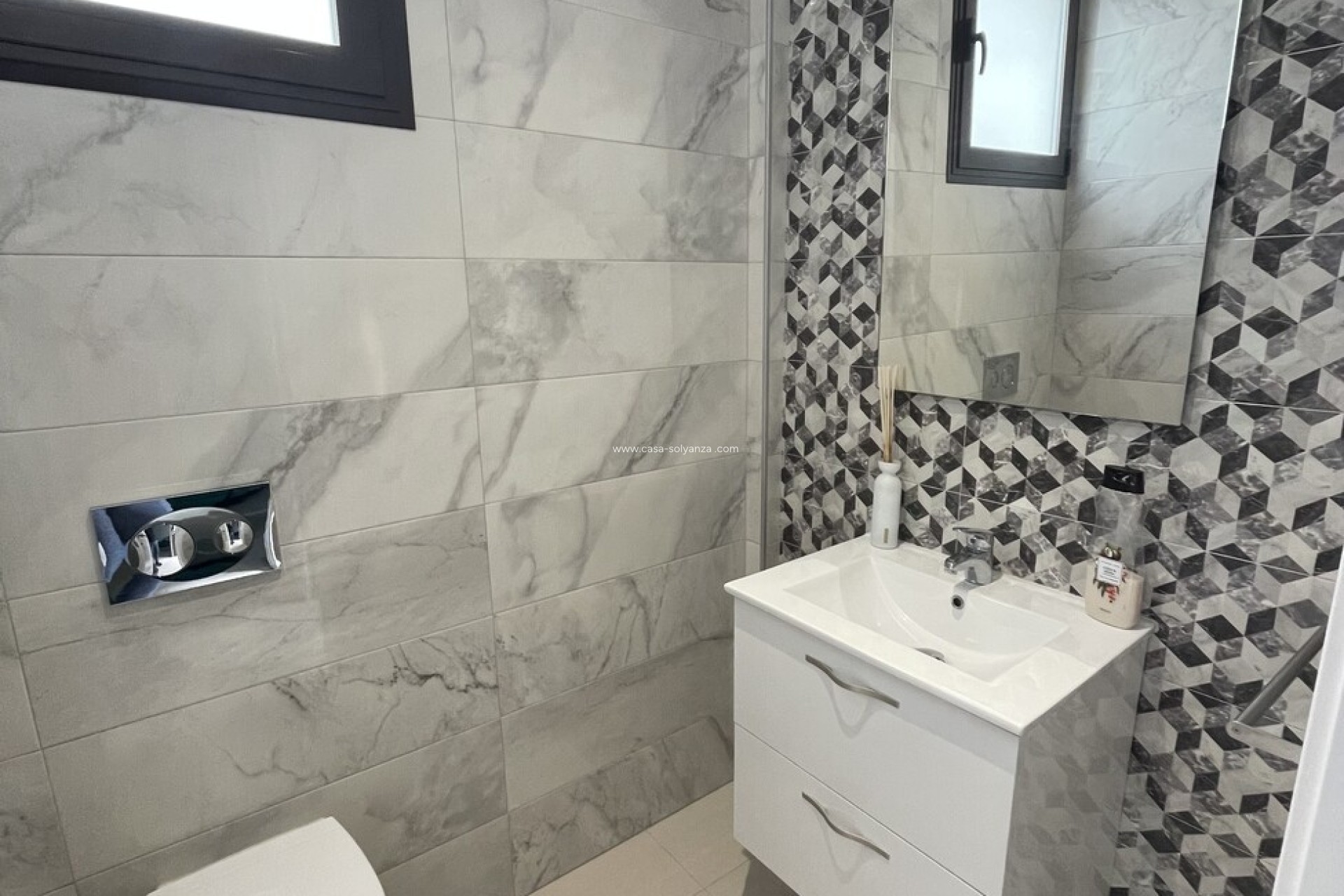 Resale - Villa - Villamartin - Villamartín