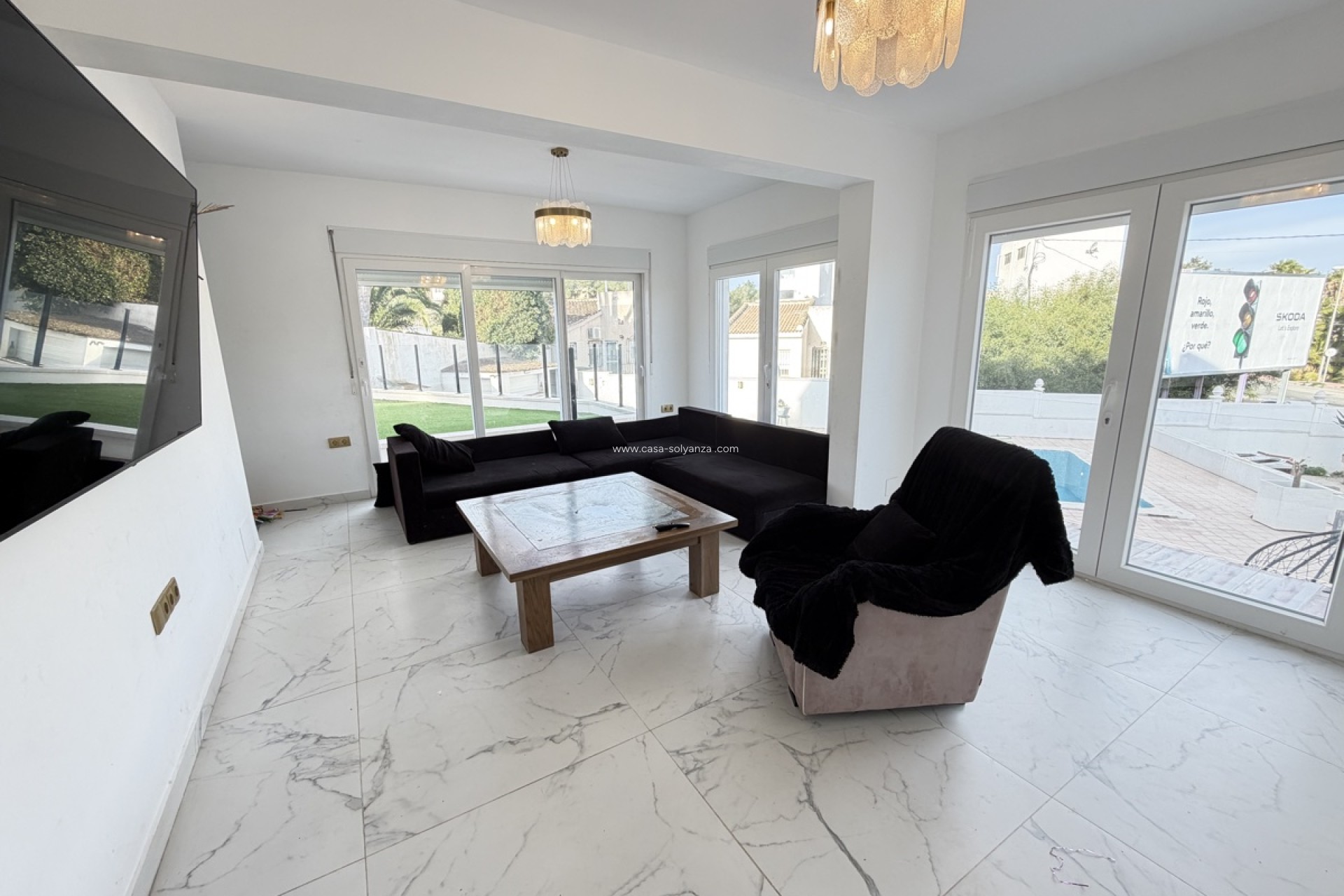 Resale - Villa - Villamartin - Villamartín