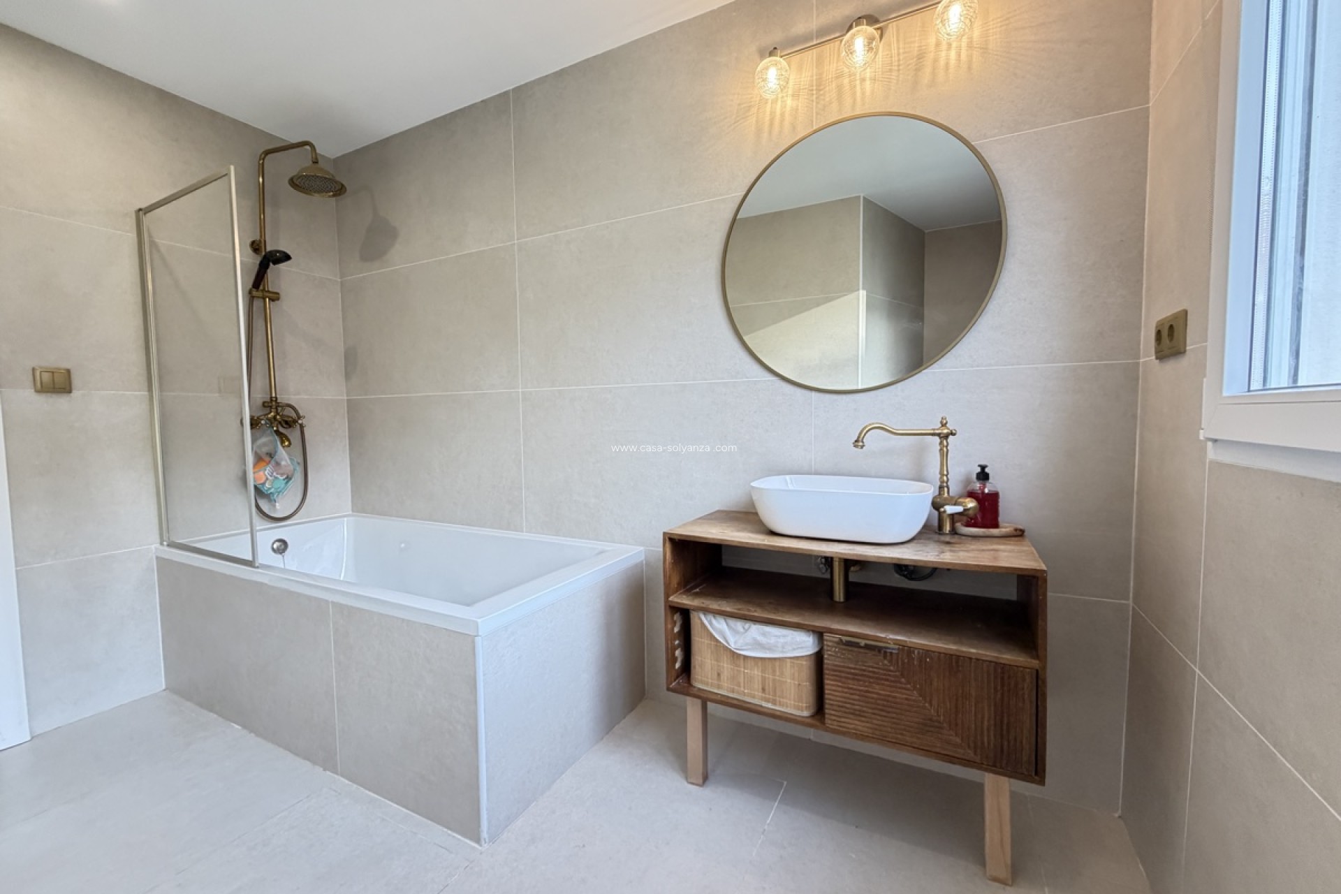 Resale - Villa - Villamartin - Villamartín