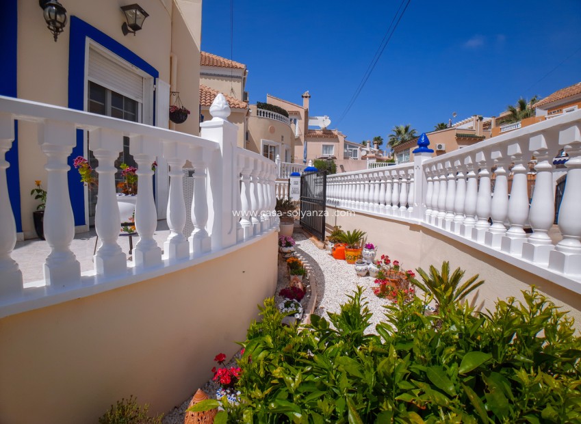 Resale - Villa - Villamartin - Villamartín