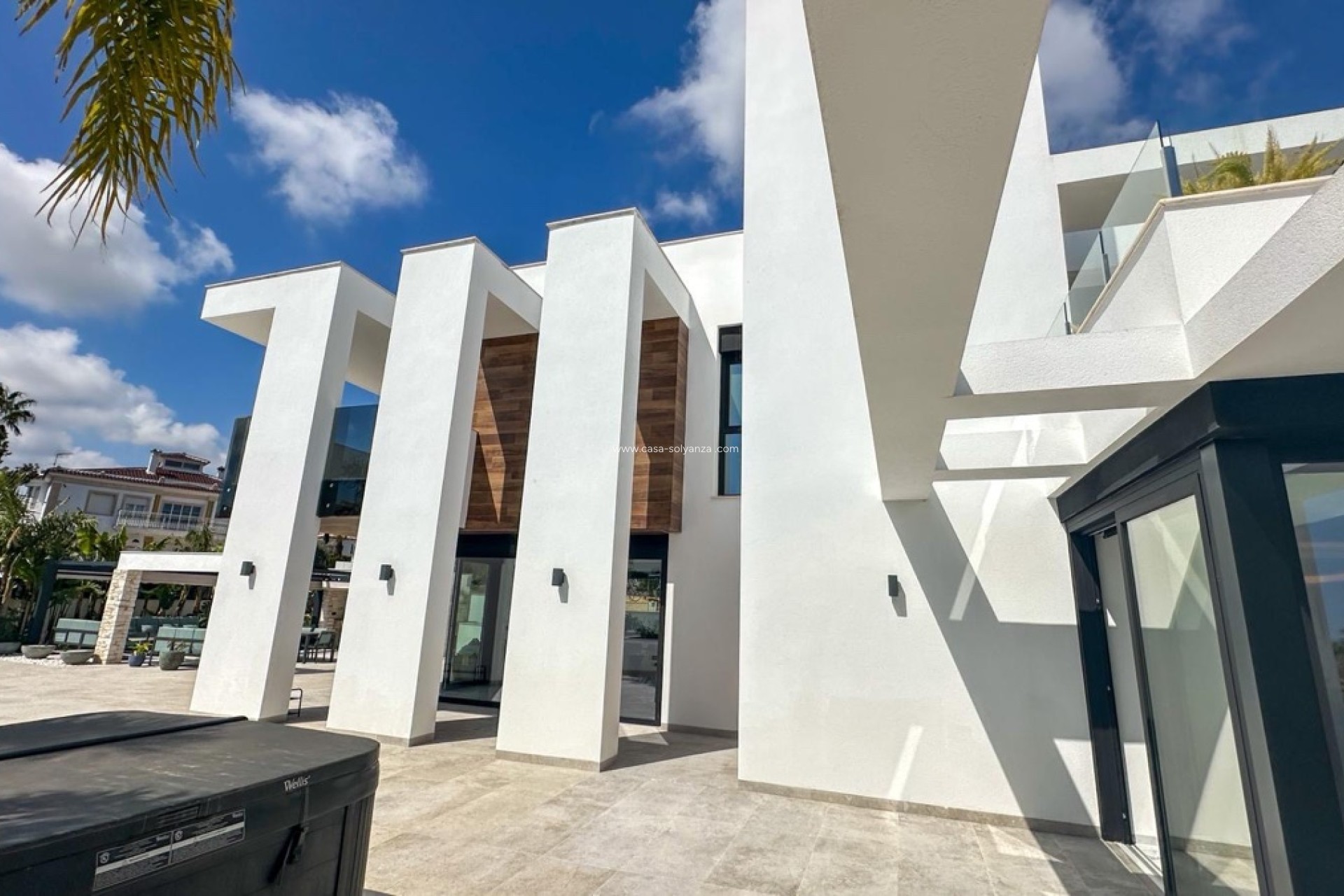 Resale - Villa - Villamartin - Villamartín