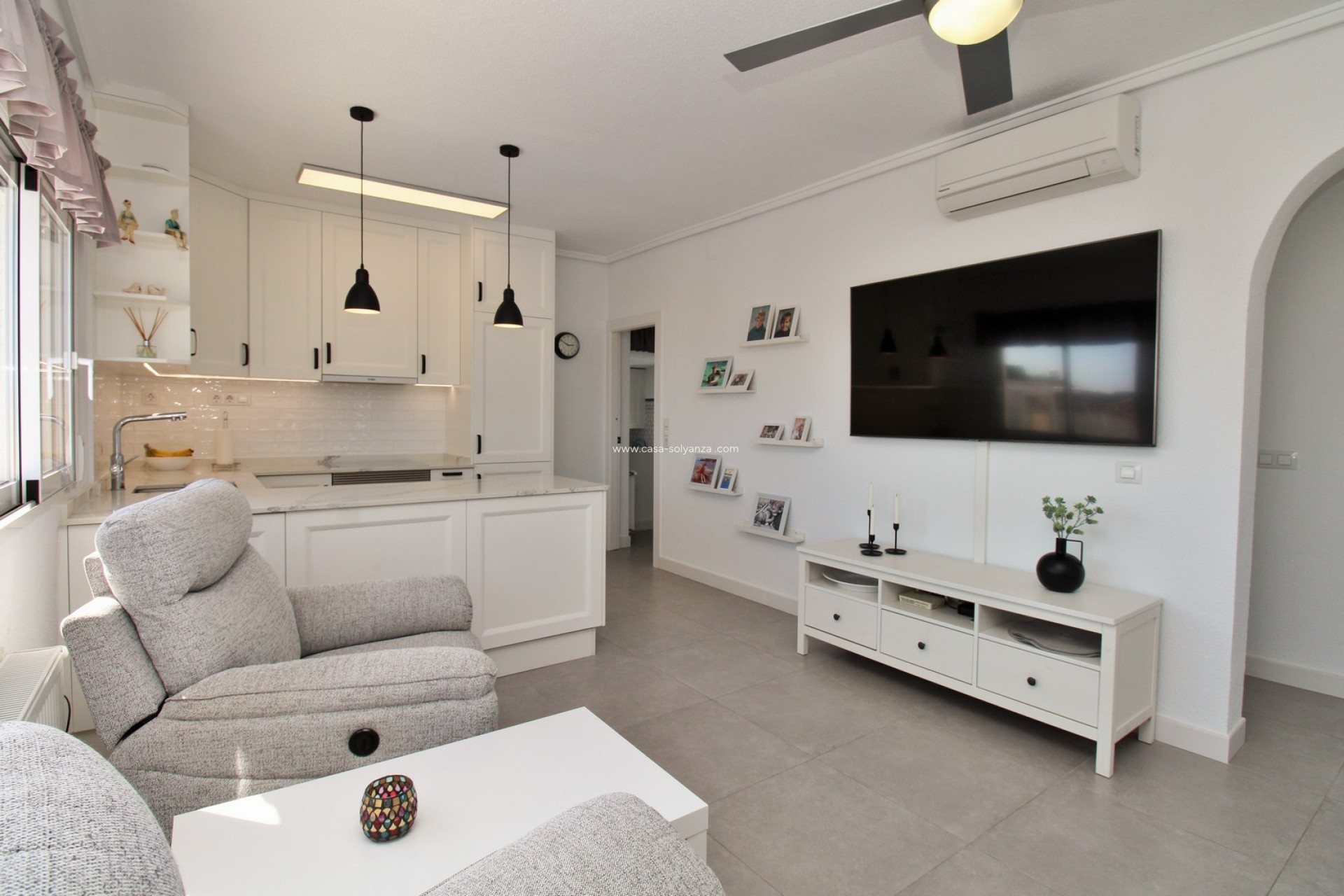 Resale - Villa - Villamartin - Villamartín