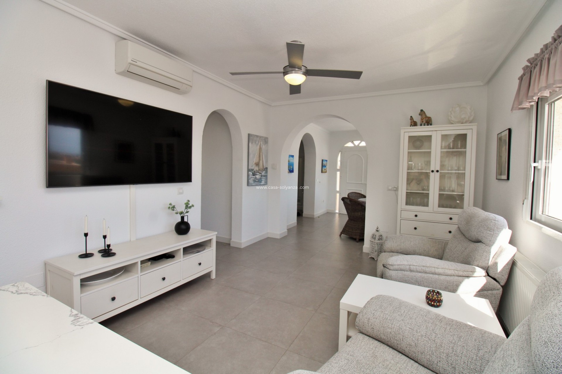 Resale - Villa - Villamartin - Villamartín