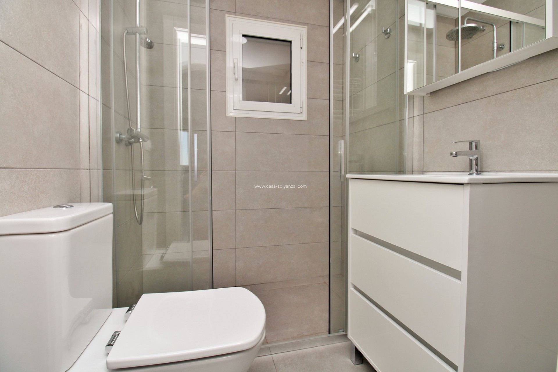 Resale - Villa - Villamartin - Villamartín