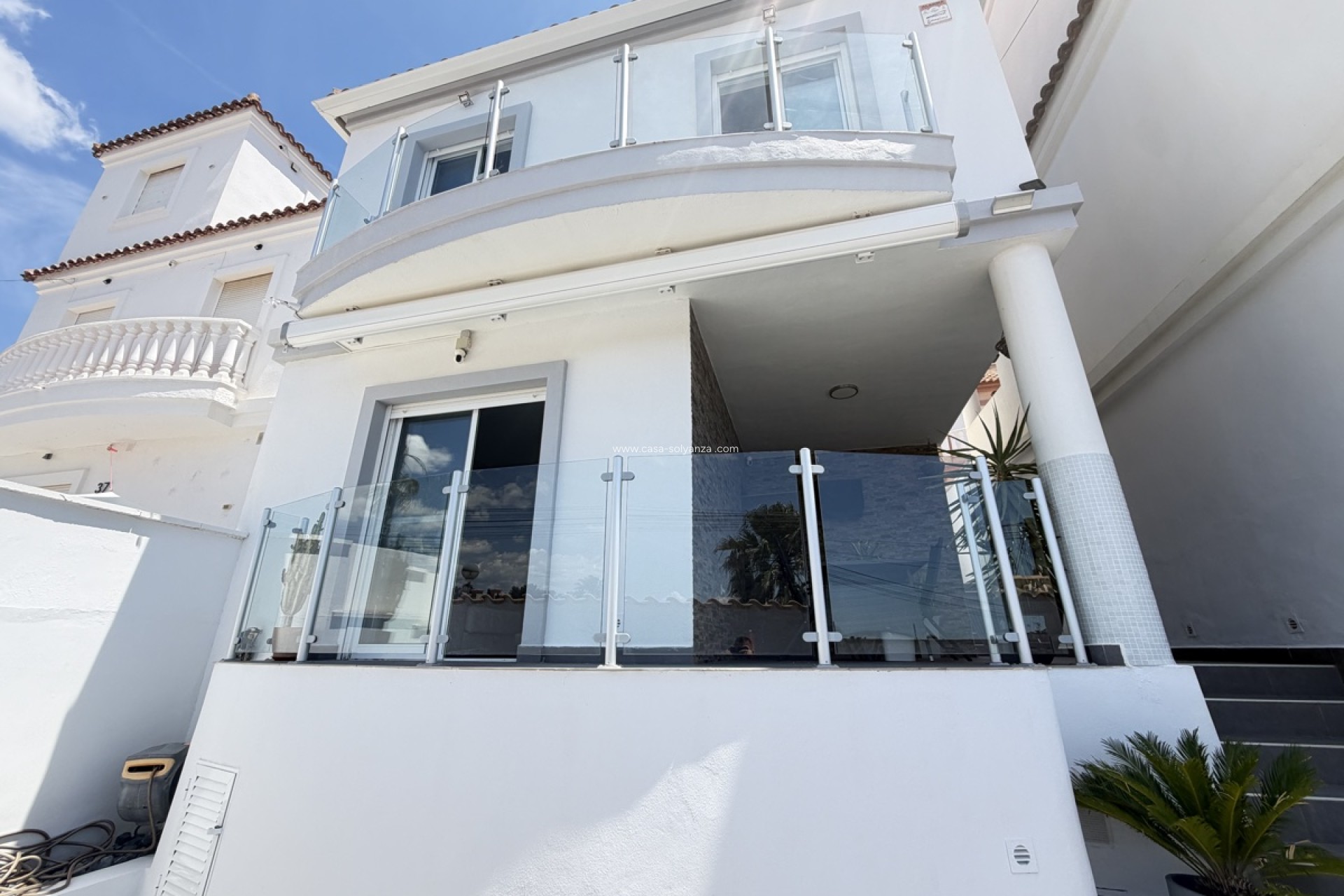 Resale - Villa - Villamartin - Villamartín