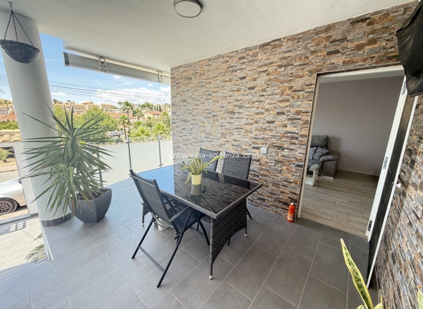 Resale - Villa - Villamartin - Villamartín
