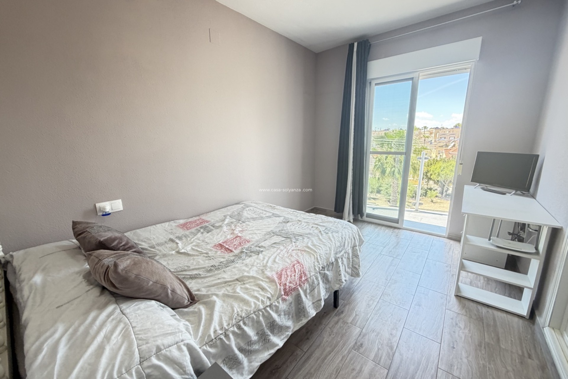Resale - Villa - Villamartin - Villamartín