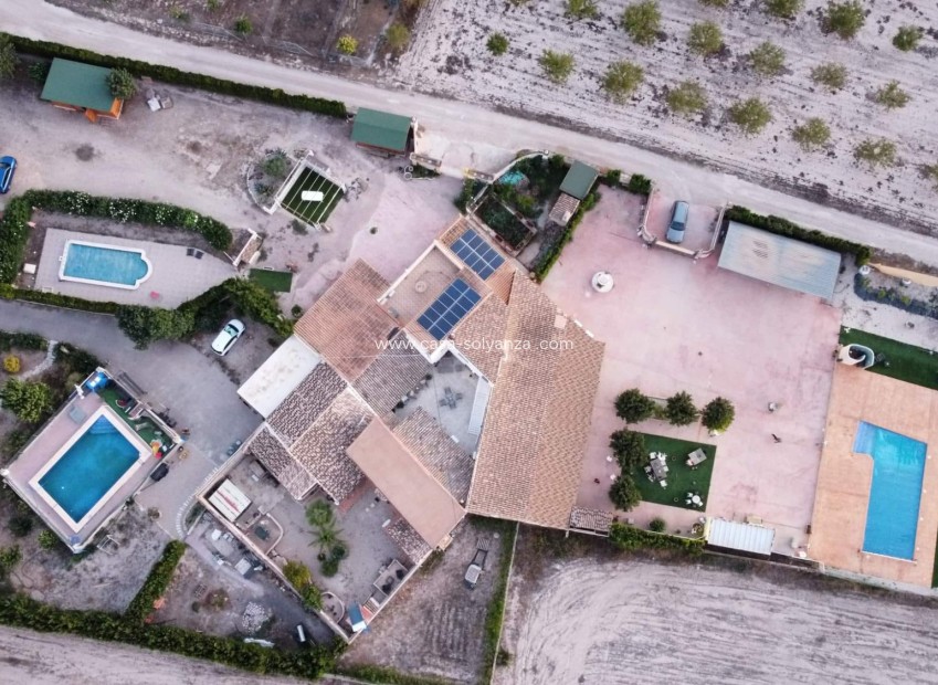 Resale - Villa - Villena - Inland