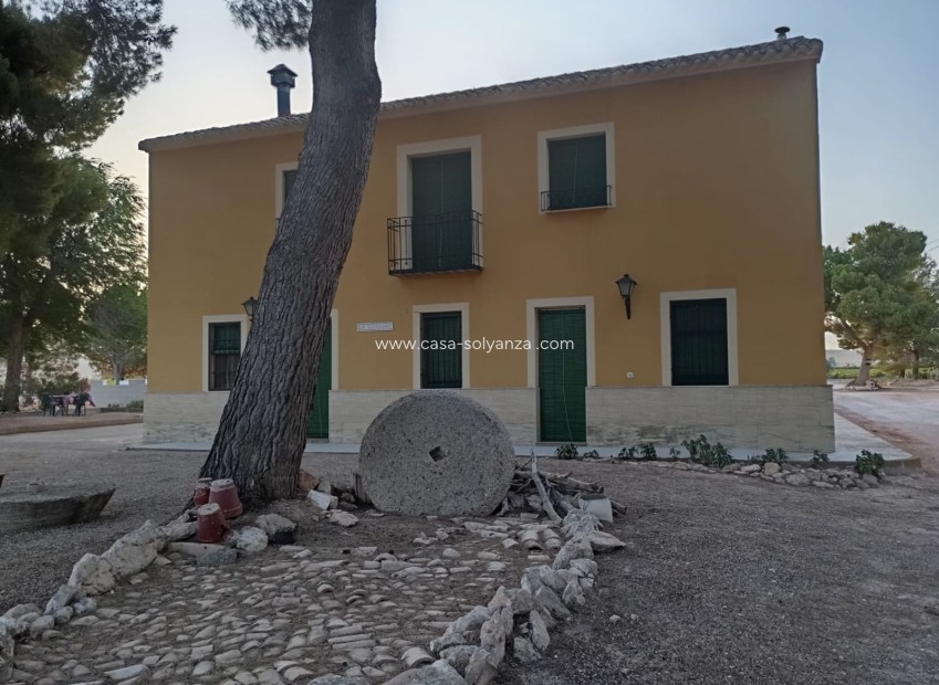 Resale - Villa - Yecla - Inland