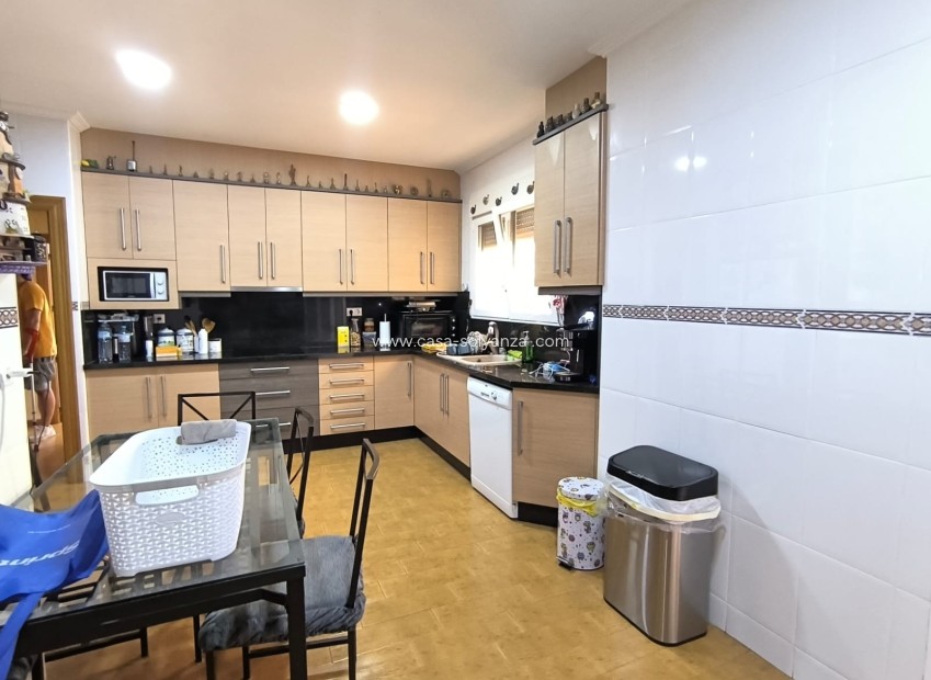 Resale - Villa - Yecla - Inland