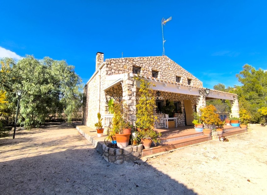 Resale - Villa - Yecla - Inland