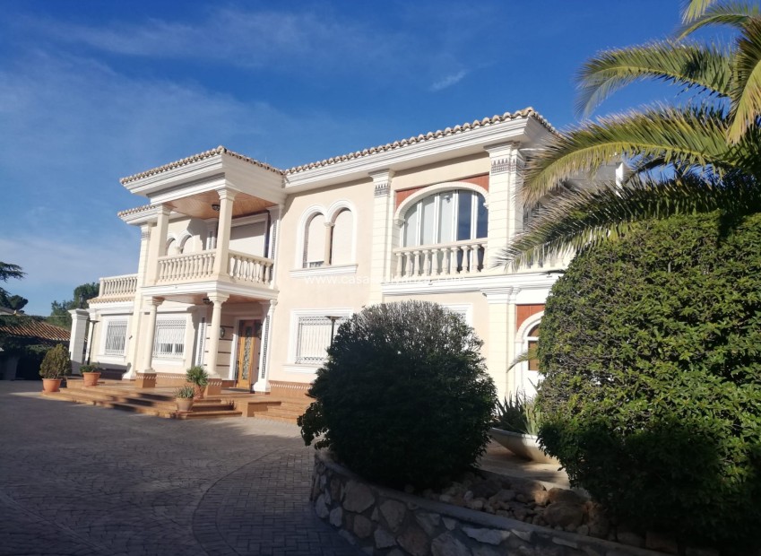 Resale - Villa - Yecla - Inland