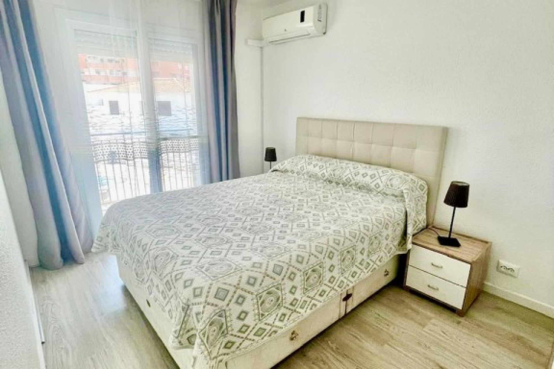 Reventa - Adosado - Aquilas