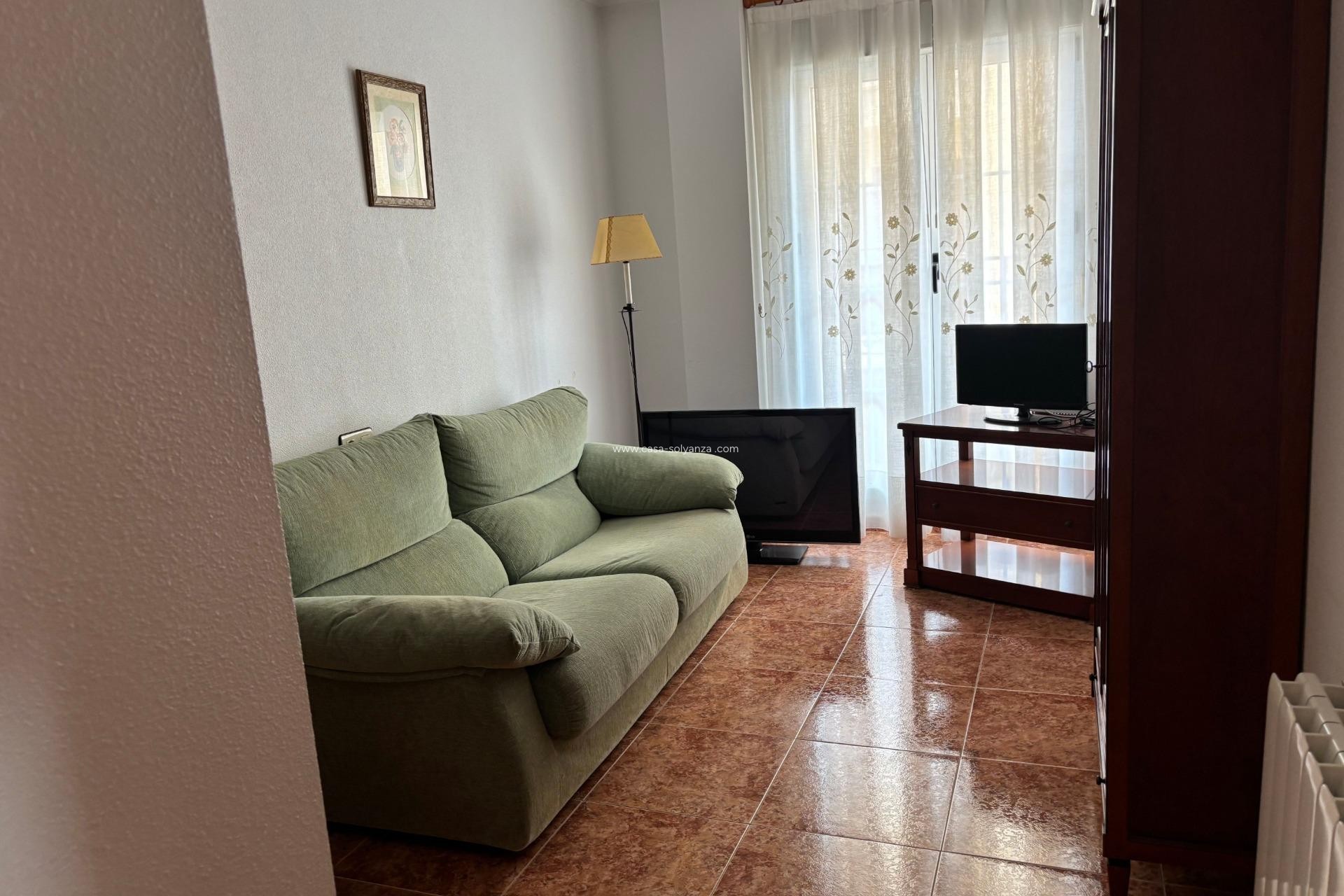 Reventa - Adosado - Formentera de Segura - Pueblo