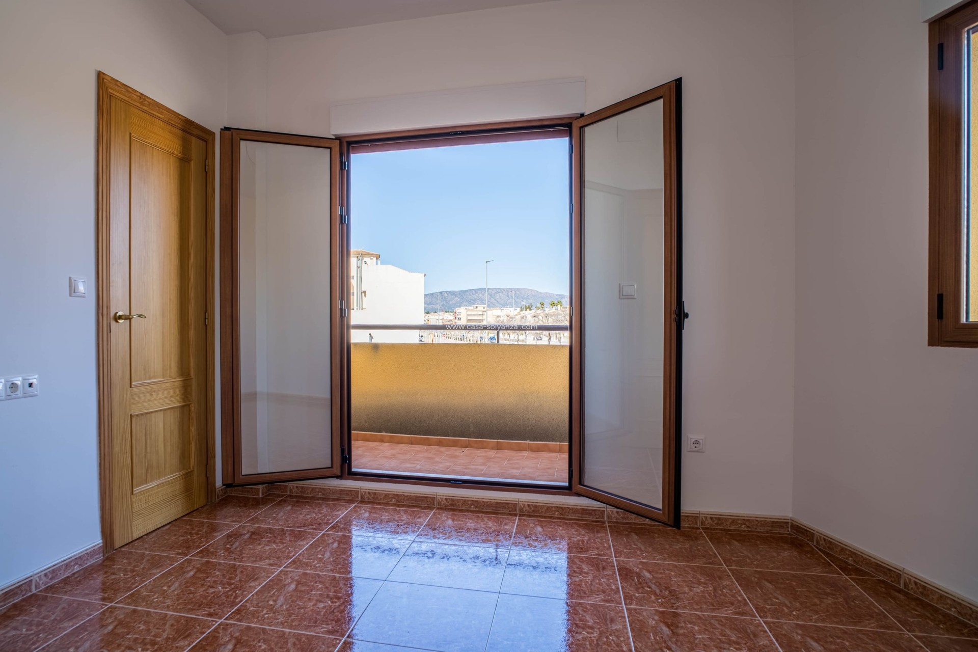 Reventa - Adosado - Pinoso - Calle Dalias 1