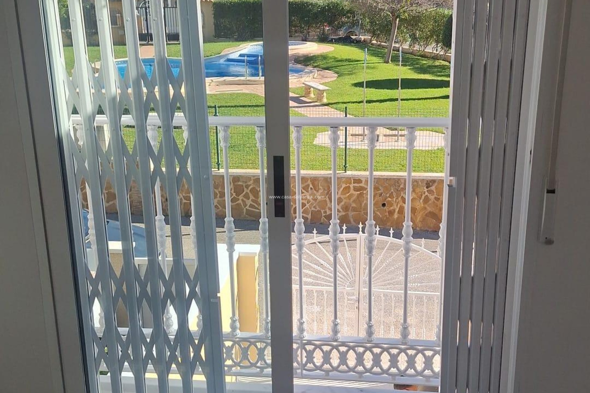 Reventa - Adosado - Torrevieja - Aguas nuevas