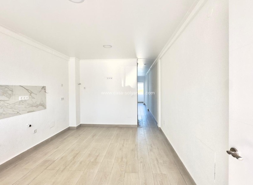 Reventa - Adosado - Torrevieja - La Mata