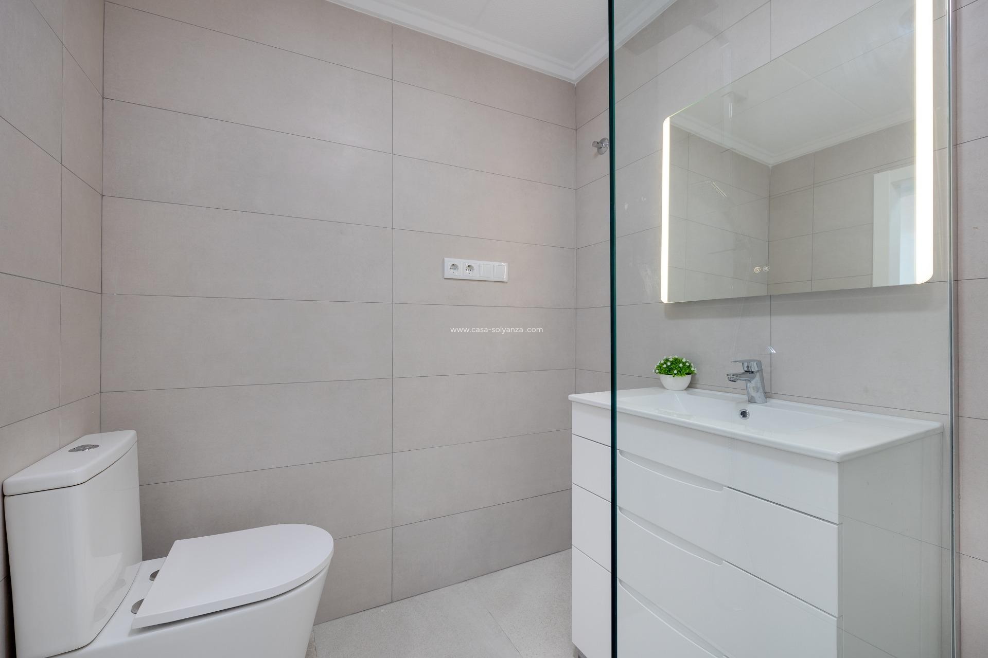 Reventa - Adosado - Torrevieja - San Luis