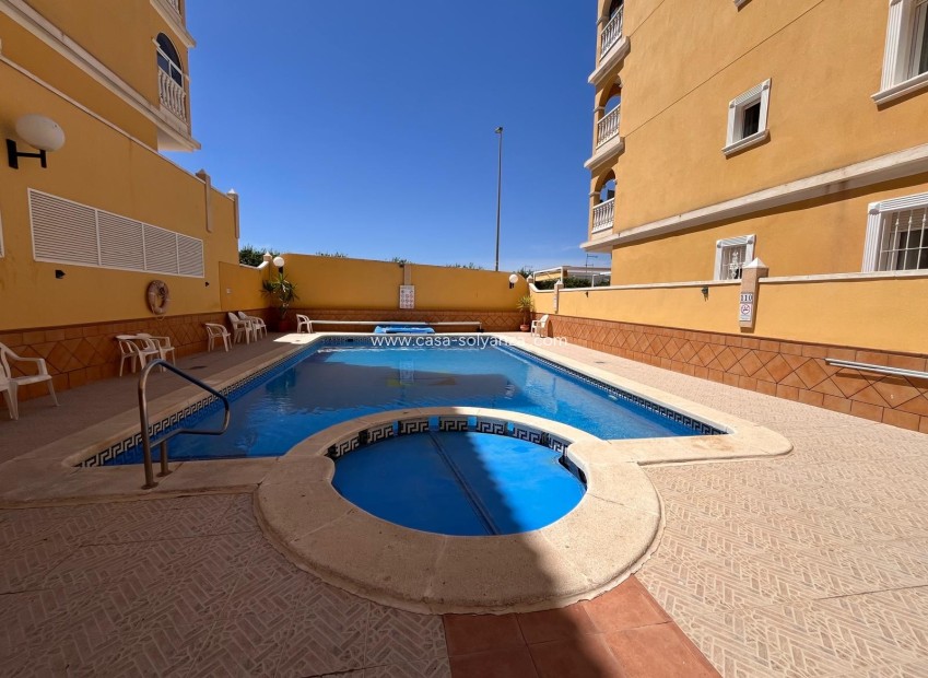 Reventa - Apartamento / piso - Algorfa - Pueblo