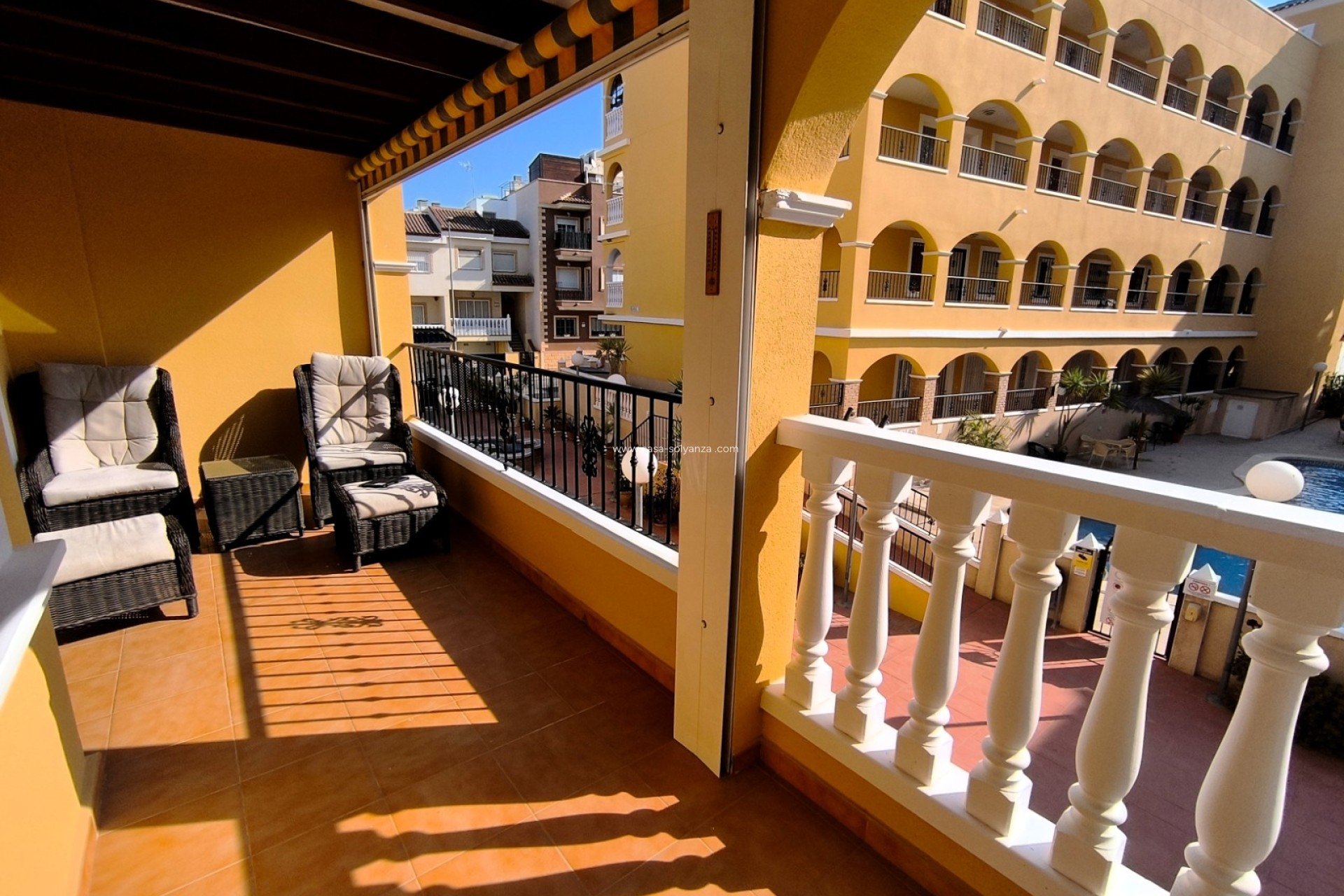 Reventa - Apartamento / piso - Algorfa