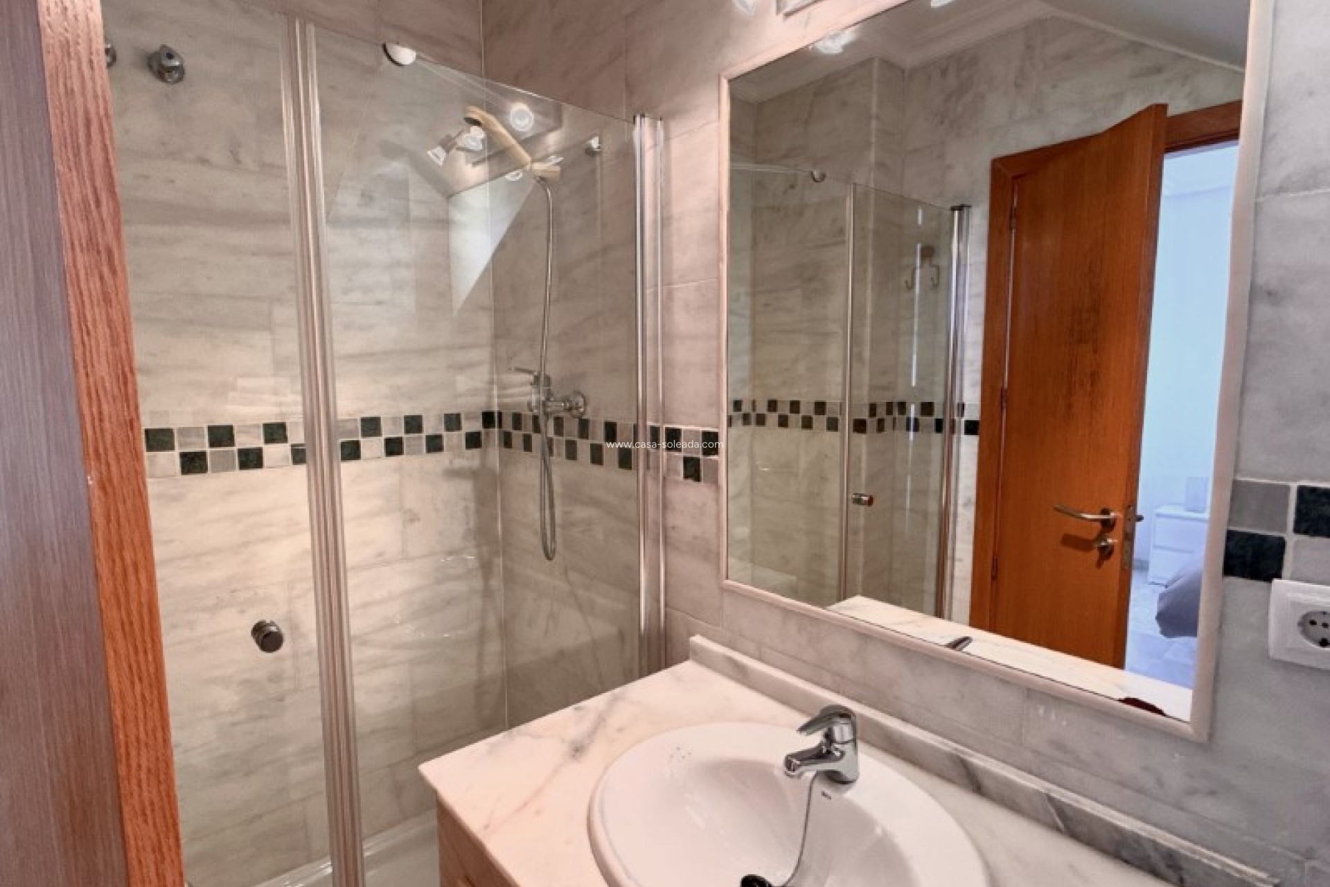 Reventa - Apartamento / piso - Algorfa