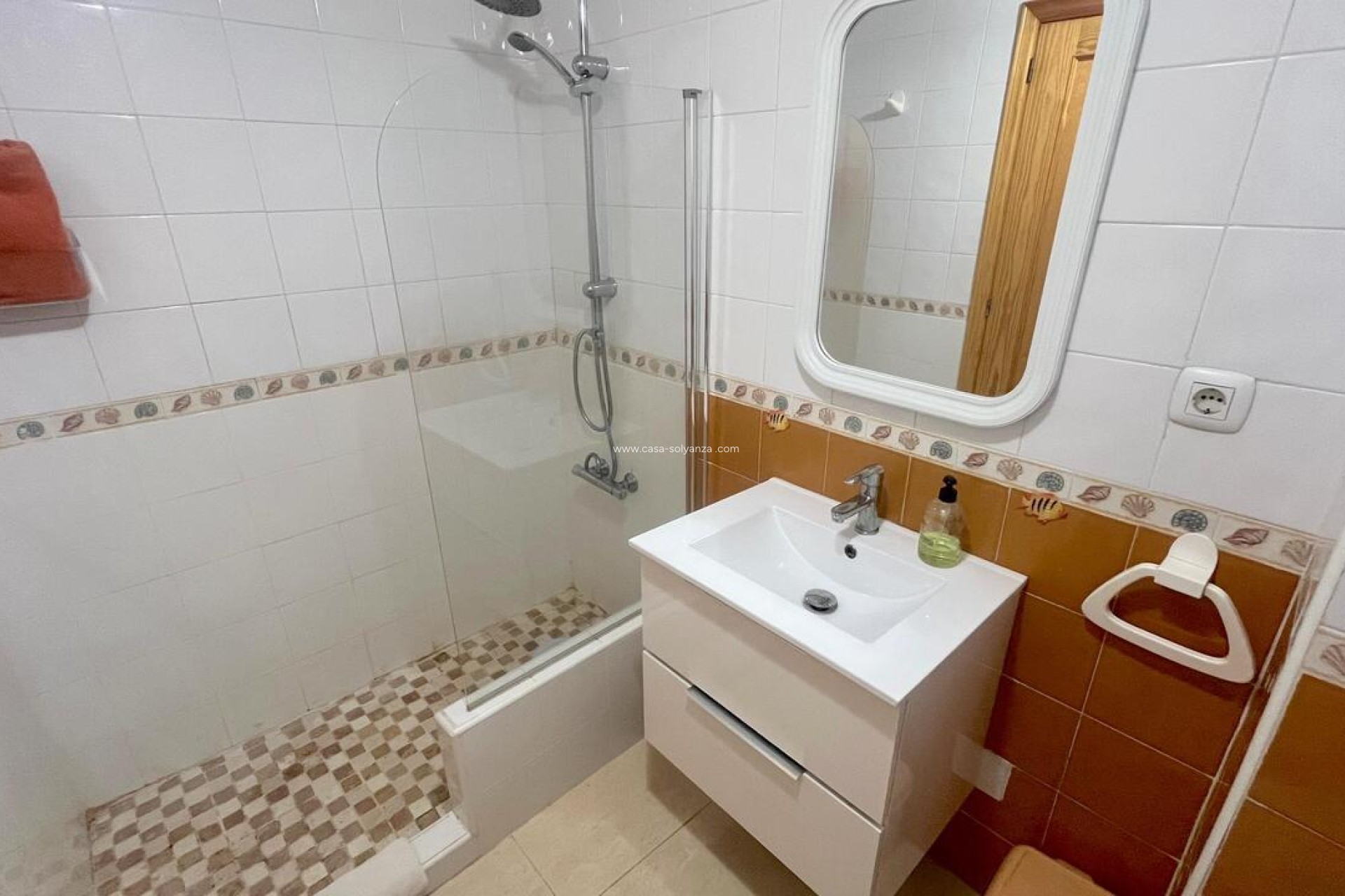 Reventa - Apartamento / piso - Algorfa