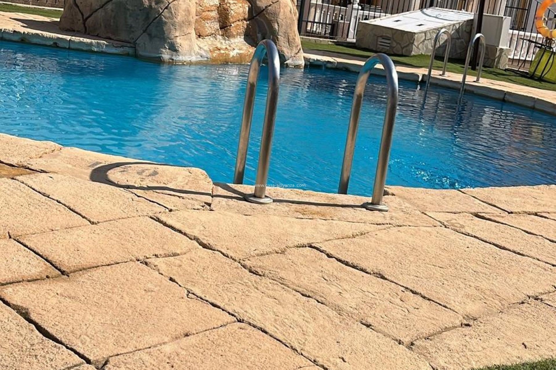 Reventa - Apartamento / piso - Algorfa