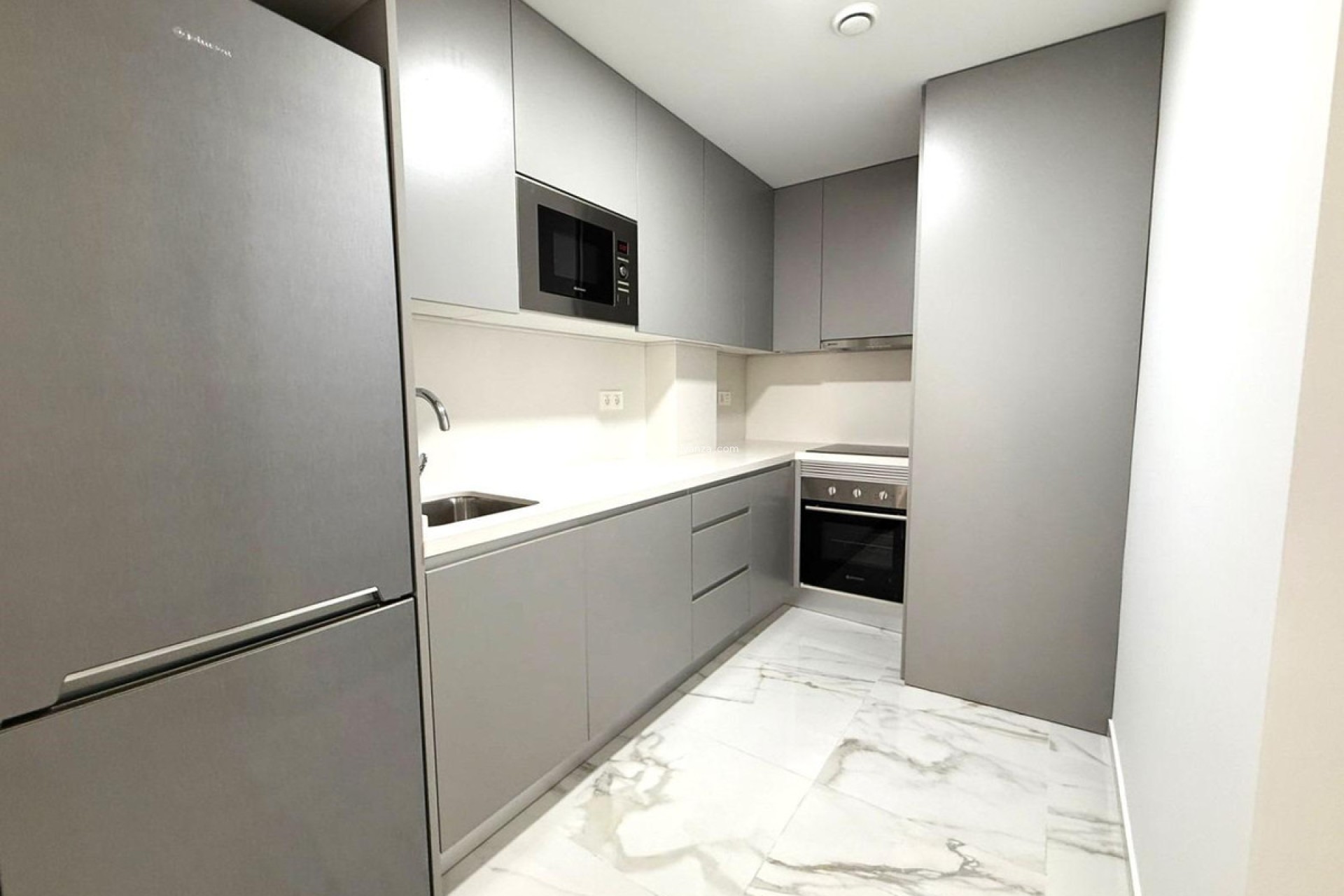 Reventa - Apartamento / piso - Alicante City - Parque de las Naciones