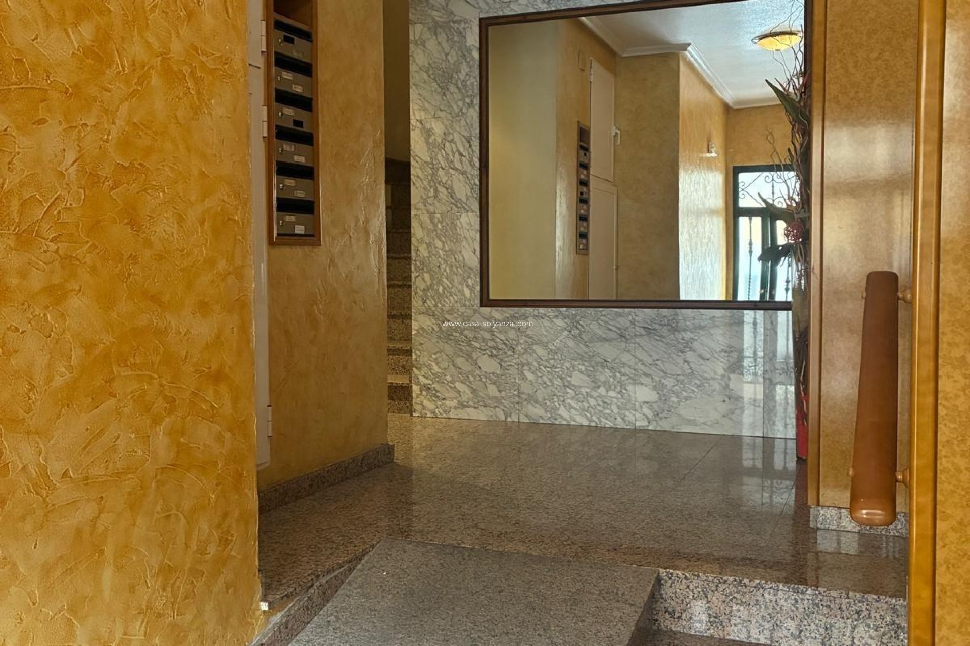 Reventa - Apartamento / piso - Almoradí - Centro