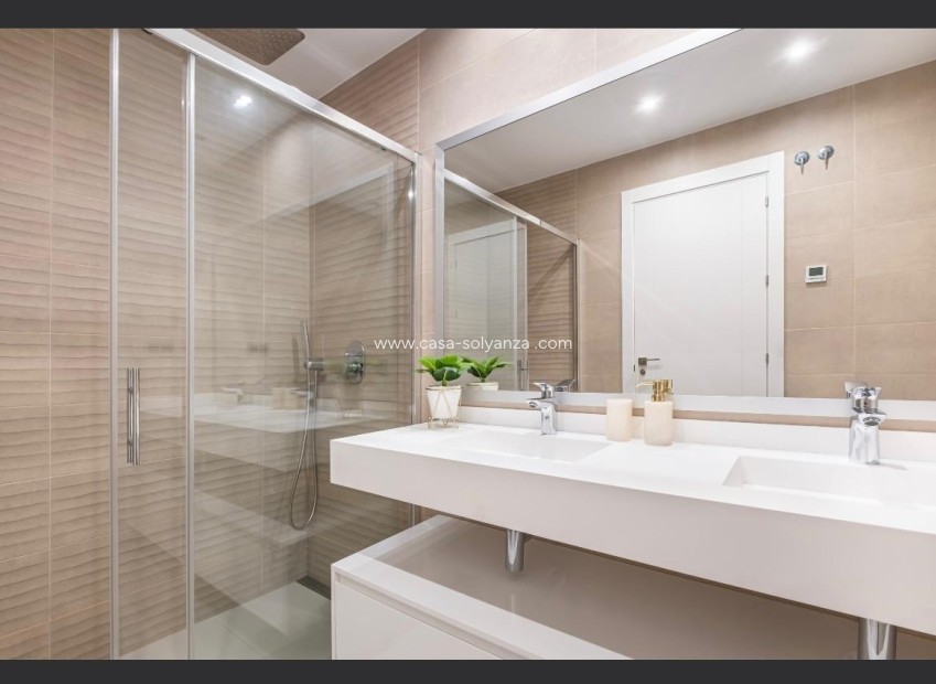 Reventa - Apartamento / piso - Benidorm - Playa de Poniente