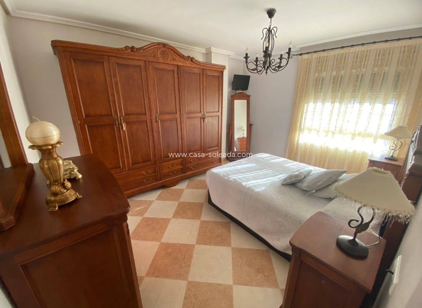 Reventa - Apartamento / piso - Callosa de Segura - Paseo De La Estacion